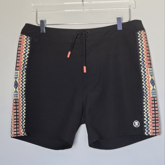 Huckberry Roark Passage Side Panel Boardshorts 16" - Picture 14 of 14